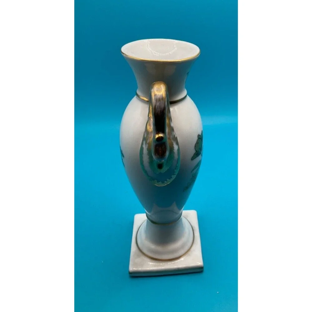 Vintage‎ Trophy Dual-Handle Porcelain Vase  6